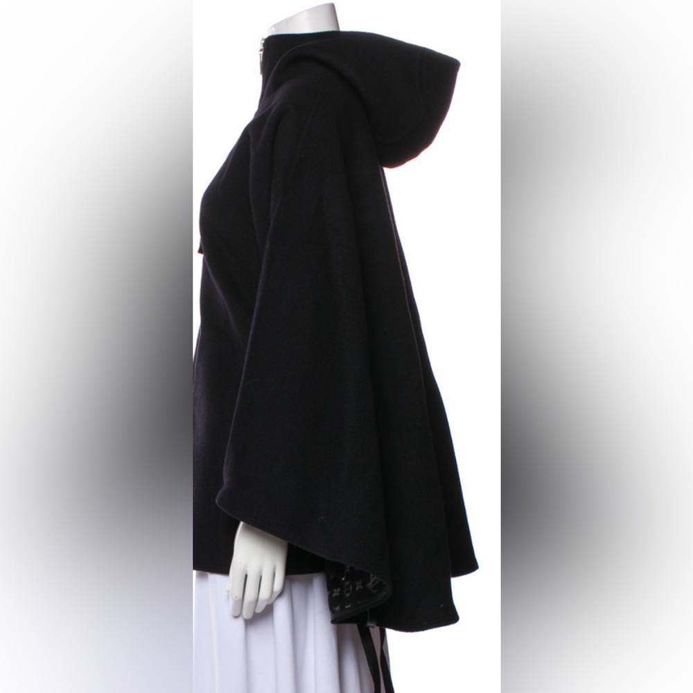 Louis Vuitton Black Cape Jacket Authentic - Picture 2 of 3